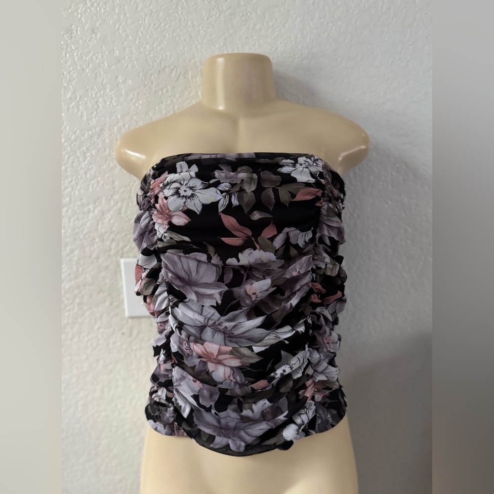 Honey Punch Black Strapless Top floral sexy casual
